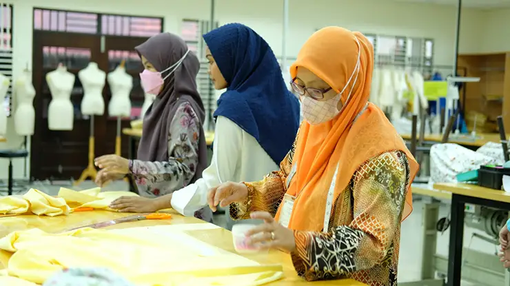 Harga Upah Jahit Baju Kemeja Mengikut Jenis Tempahan