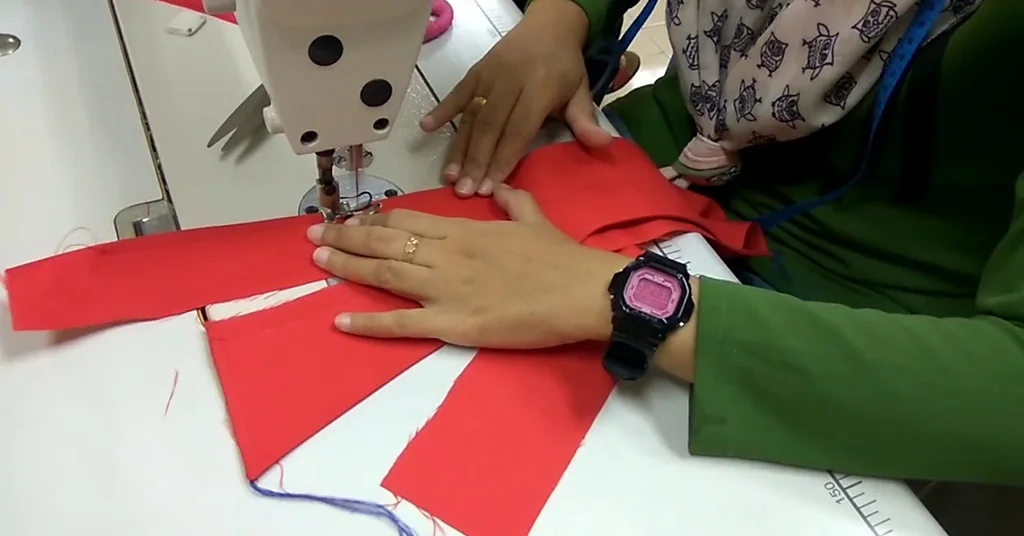 Perbezaan Jahit Kemeja Custom dan Kemeja Siap