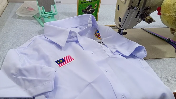Upah Jahit Baju Sekolah Rendah