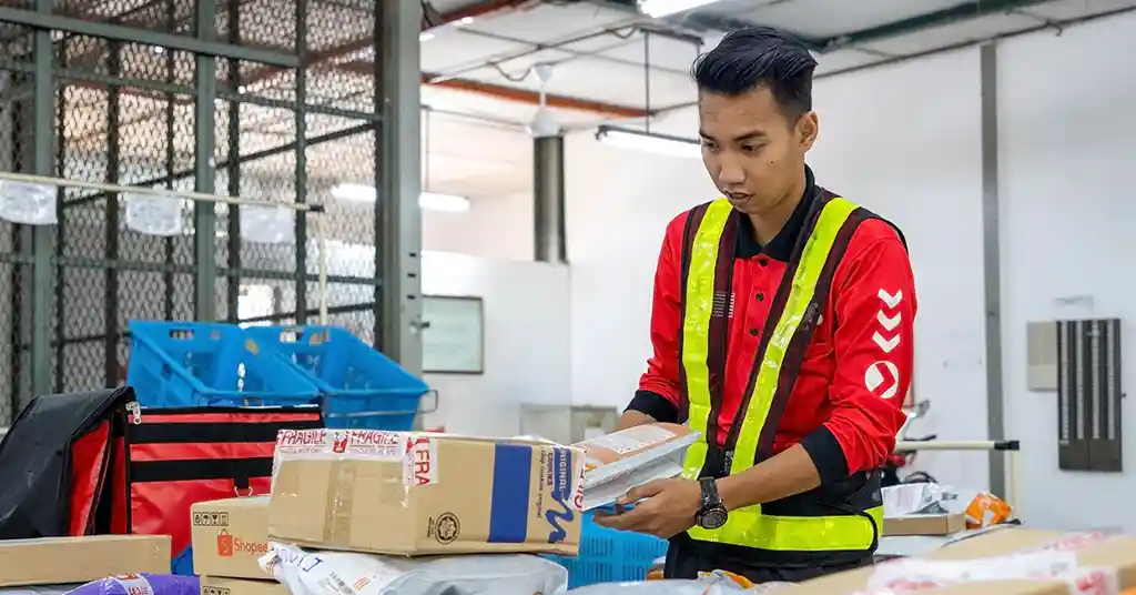 Jenis Servis Pos Malaysia ke Indonesia